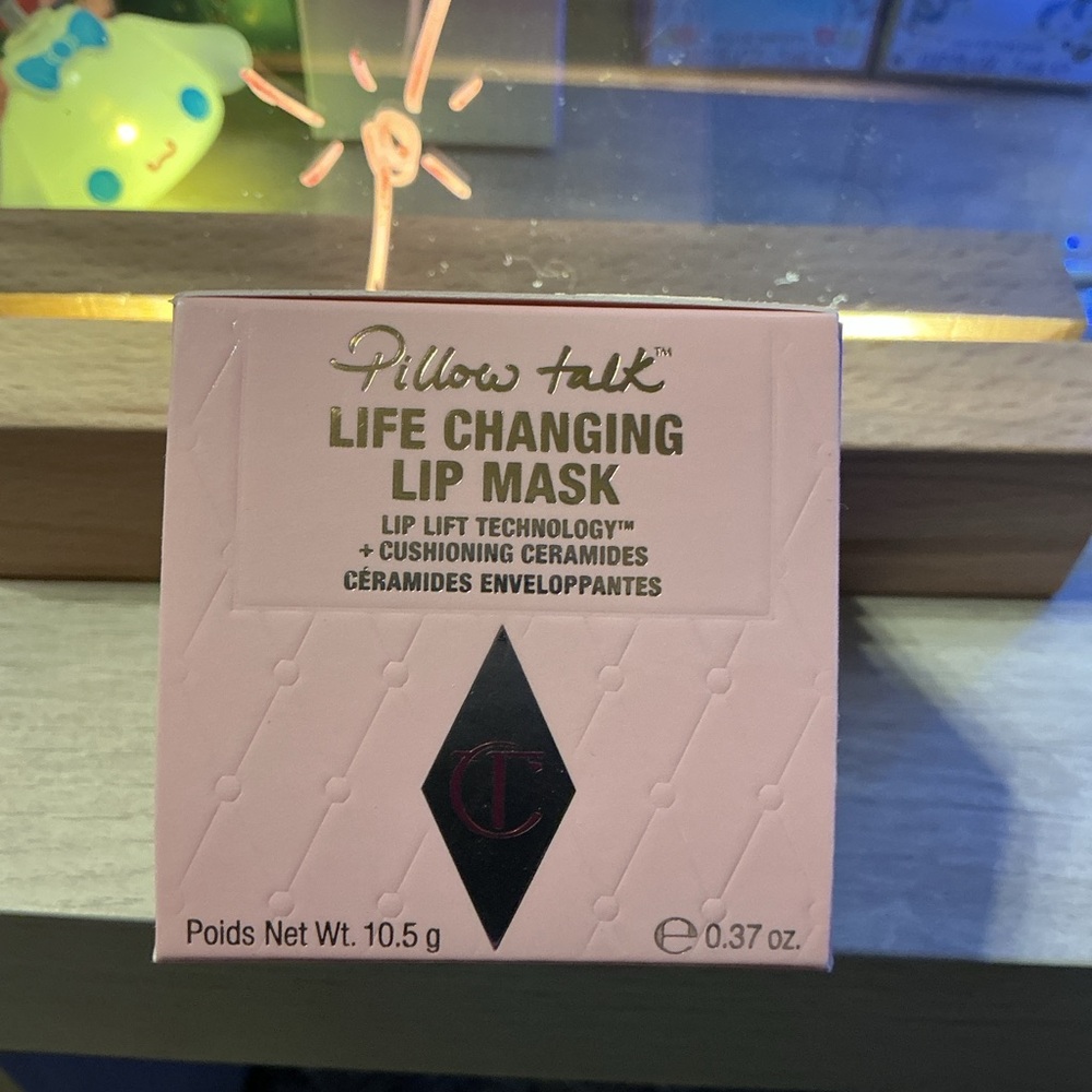Charlotte Tilbury Pillow Talk Life Changing Lip Mask - Pink and Gold